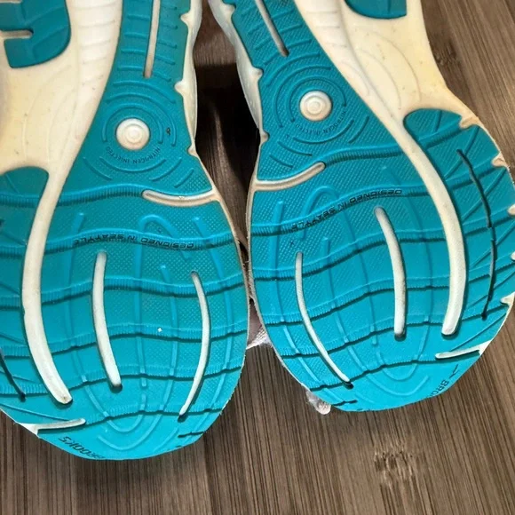 Brooks Kids Shoes - Blue and White - Picture 4 of 7